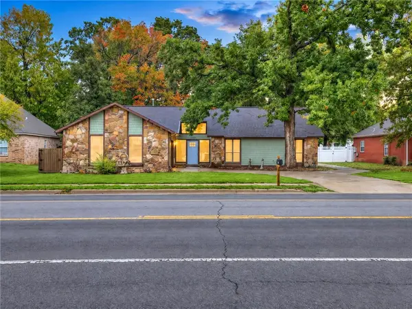 4003 Olive Street, Rogers, AR 72756