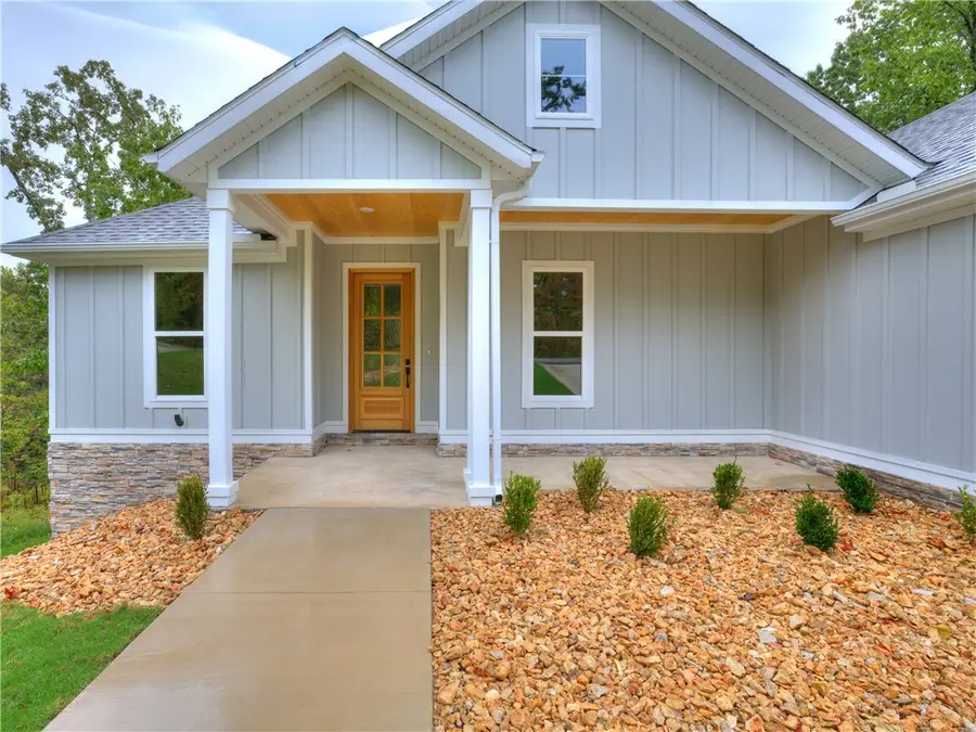 84 Cromarty Drive, Bella Vista, AR 72715 - #3