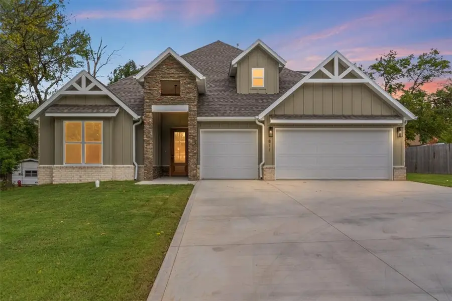 811 N Mount Olive, Siloam Springs, AR 72761 - #2