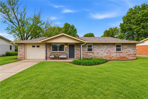 1104 Daline Street, Springdale, AR 72762