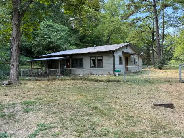 197 7th Street, Saint Paul, AR 72760 - #1