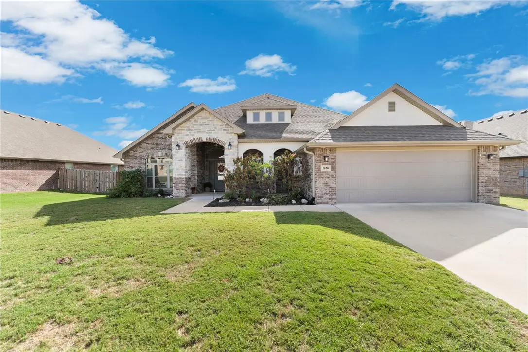 1020 Winesap Drive, Centerton, AR 72712 - #1
