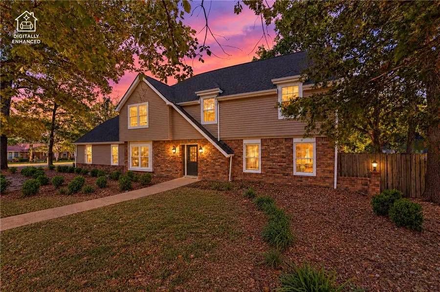 2548 Golden Oaks Drive, Fayetteville, AR 72703 - #2