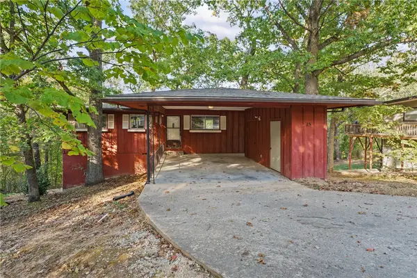 15 Croston Lane, Bella Vista, AR 72715