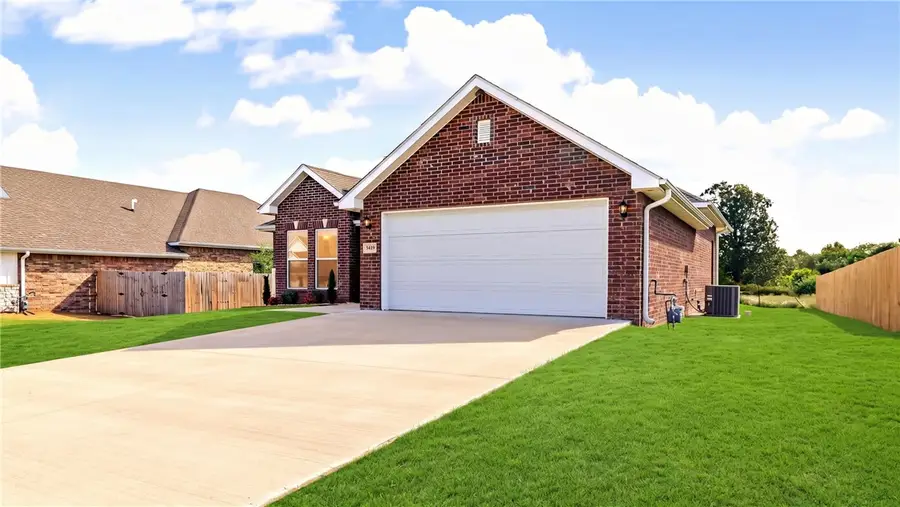 5419 Clear Springs Avenue, Springdale, AR 72762 - #2