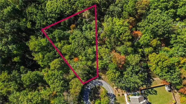 Lincluden Lane, Bella Vista, AR 72764