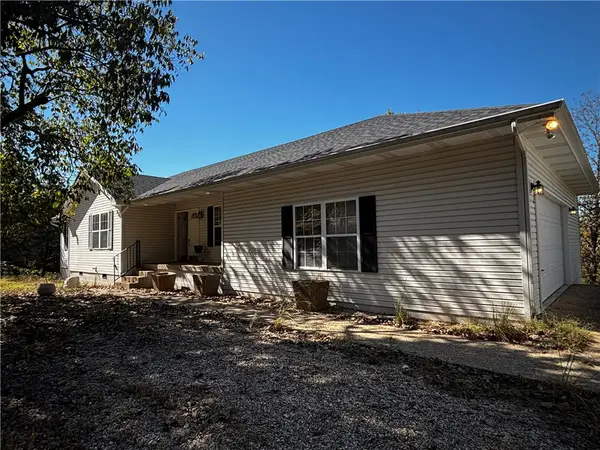 111 Appaloosa Drive, Holiday Island, AR 72631