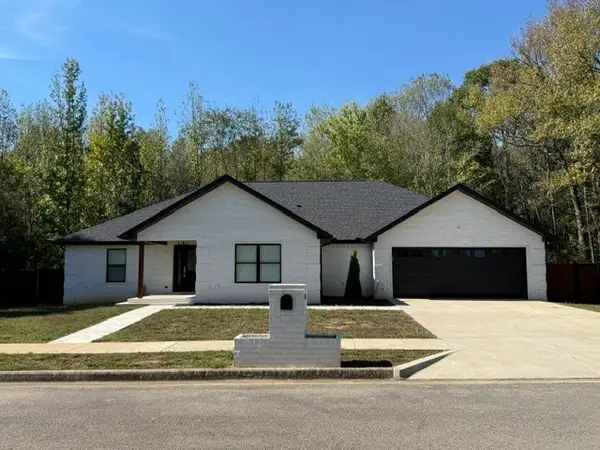 116 Valentina Street, Clarksville, AR 72830
