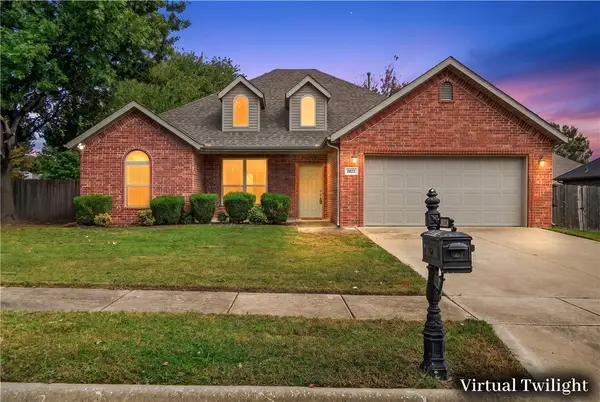 2622 N Brush Creek Drive, Fayetteville, AR 72704
