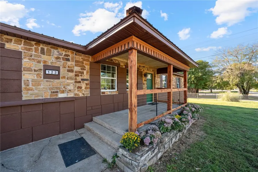 123 College Road, Huntington, AR 72940 - #3