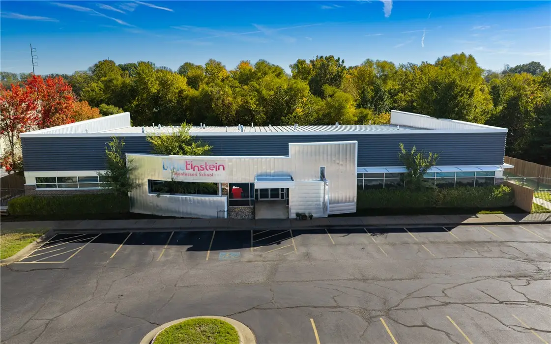 1110 SE Evergreen Street, Bentonville, AR 72712 - #1