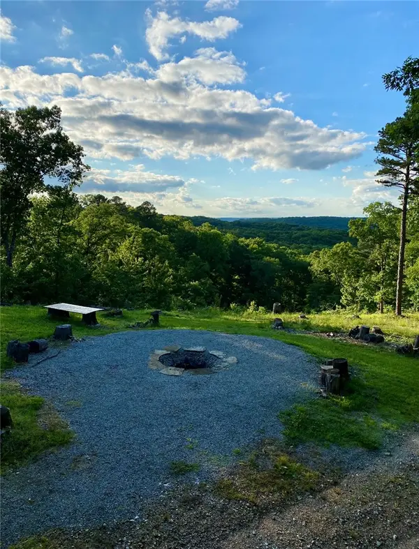 5978 N Hwy 23, Eureka Springs, AR 72631