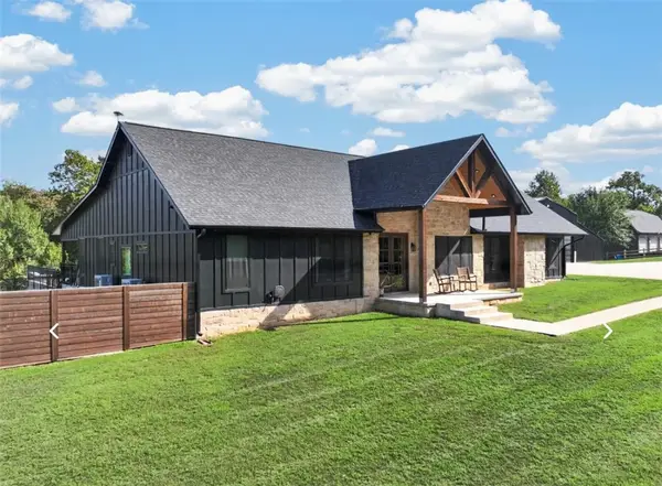 13056 Riders Lane, Gravette, AR 72736