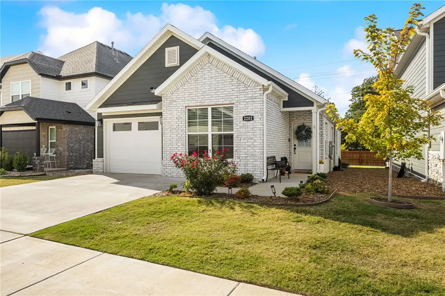 2202 SW Poppy Street, Bentonville, AR 72713 - #3