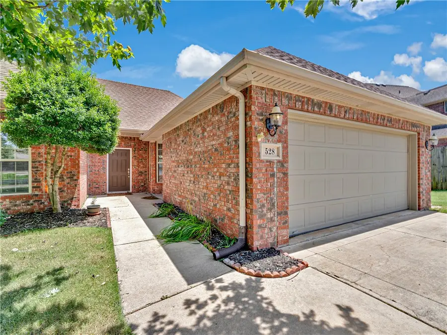 528 N Brices Cross Drive, Fayetteville, AR 72704 - #3