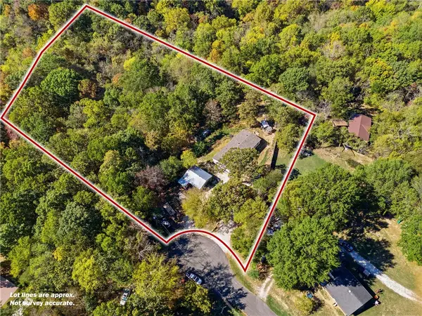 16033 Palomino Circle, Fayetteville, AR 72704