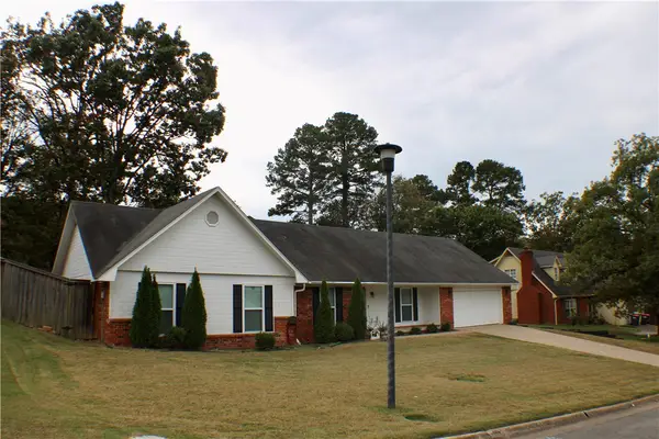 11 Water Oak Lane, Russellville, AR 72802