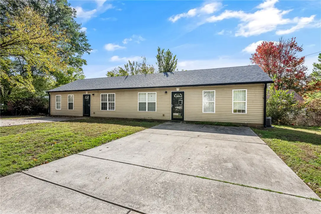 117 & 129 E Ella Street, Fayetteville, AR 72701 - #1