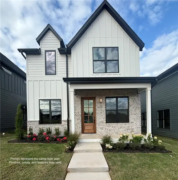 2406 S 31st Street, Rogers, AR 72758