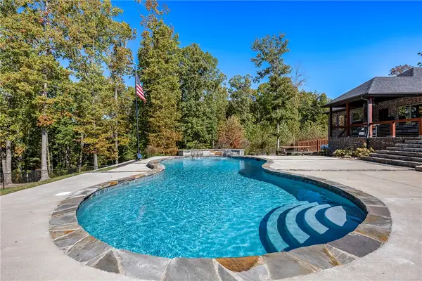 18 Kent Drive, Bella Vista, AR 72714