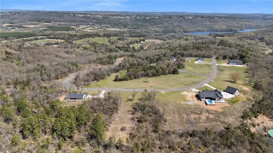 412 Apple Lane, Russellville, AR 72802 - Image #2