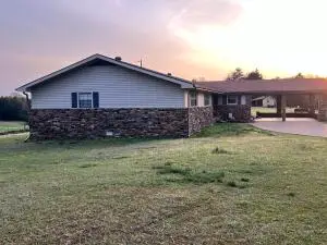 1174 Co Rd 3335, Clarksville, AR 72830