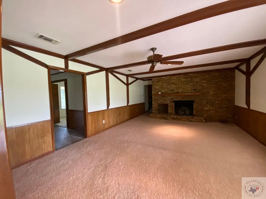 1129 Hwy 259 S, De Kalb, TX 75559 - Image #3