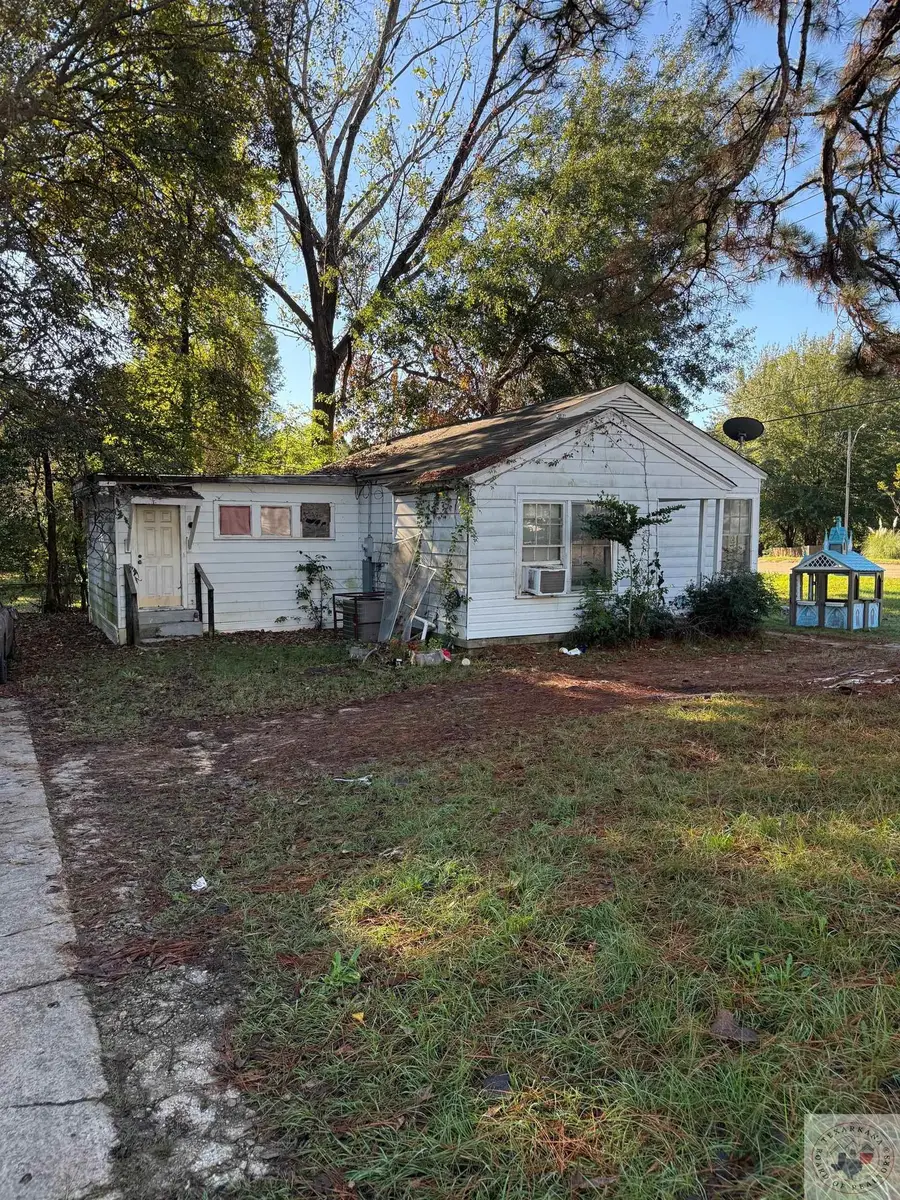 1010 Richmond Rd, Texarkana, TX 75503 - Image #2