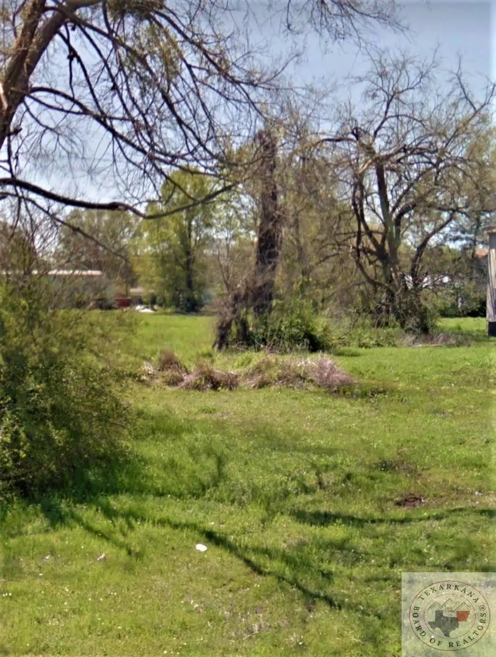 200 E South Front St, New Boston, TX 75570 - Image #1