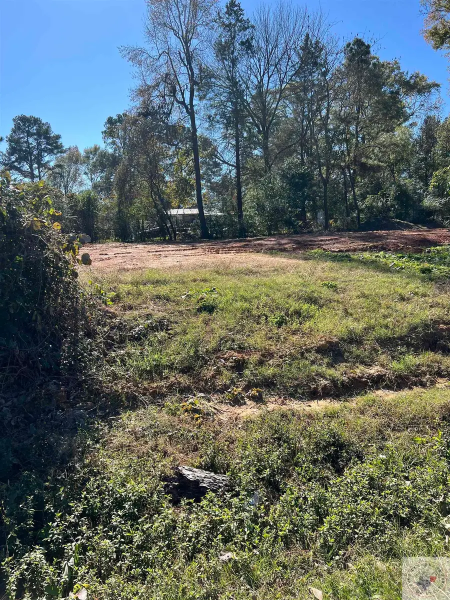 2802 Flower Acres Rd., Texarkana, TX 75501 - Image #2