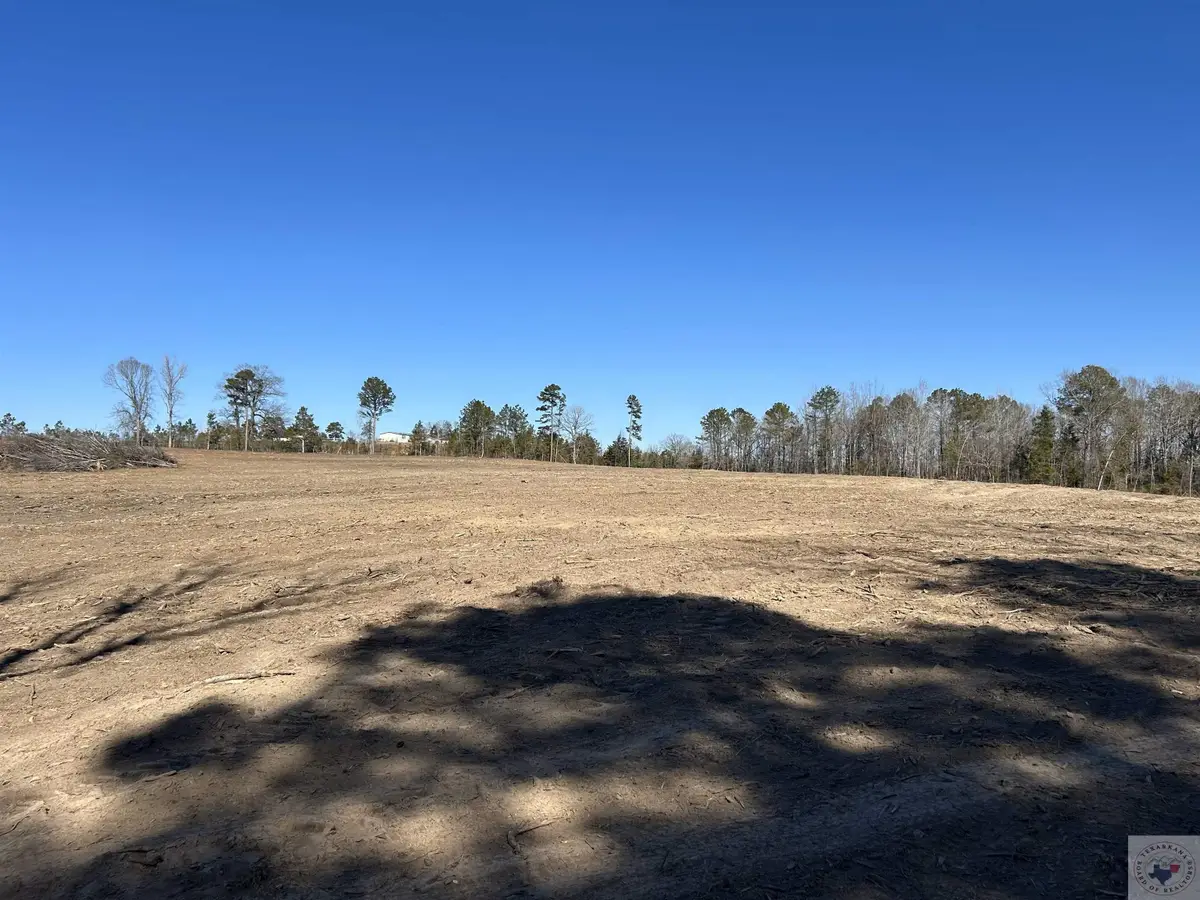 000 Cr 4452, McLeod, TX 75565 - Image #1