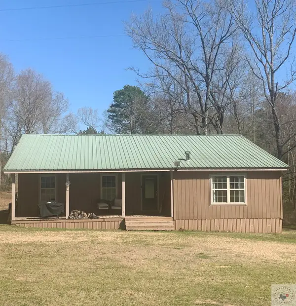 6848 Fm 995, Douglassville, TX 75560