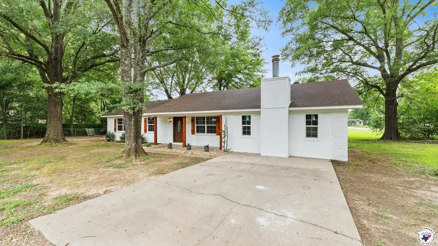 10 Vernon, Hooks, TX 75561 - Image #3