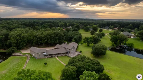 6712 North Hills Drive, Texarkana, TX 75503