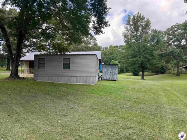 538 County Road 3541, Queen City, TX 75572