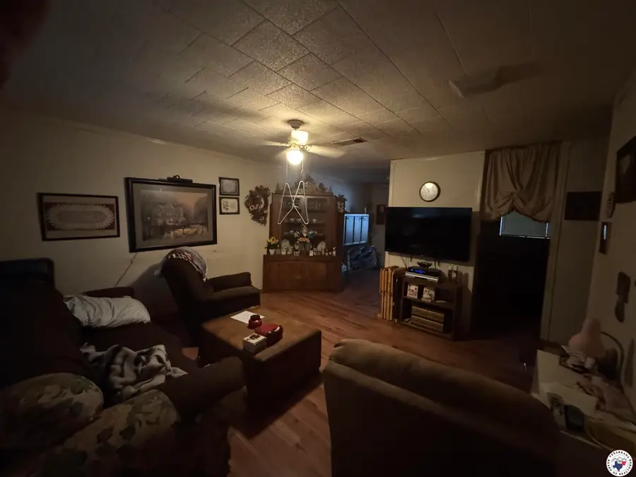 538 County Road 3541, Queen City, TX 75572 - Image #2