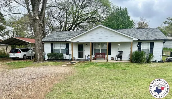 1102 Second St., Queen City, TX 75572