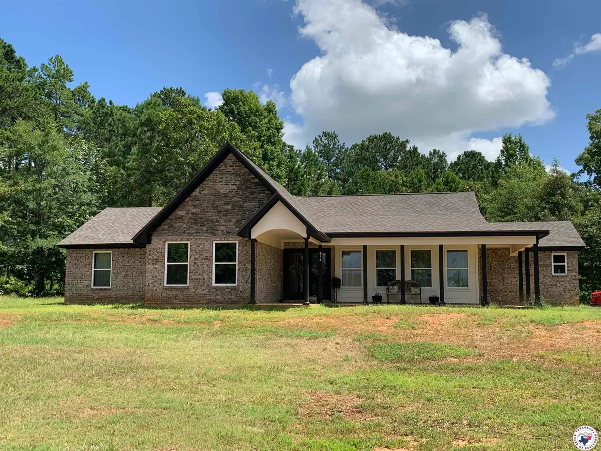 614 Stoneridge Dr, Queen City, TX 75572 - Image #1