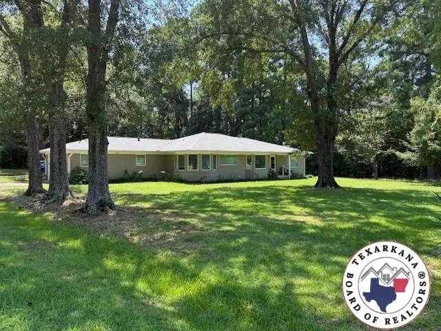 702 E Main Street, Atlanta, TX 75551 - Image #1