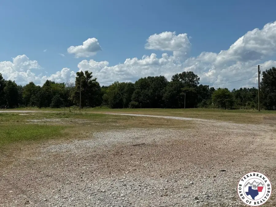 10250 Us Hwy 82 West, De Kalb, TX 75559 - Image #2