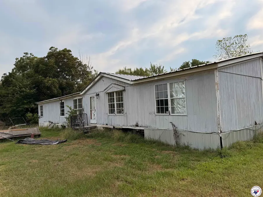 907 Brooks St, New Boston, TX 75570 - Image #2