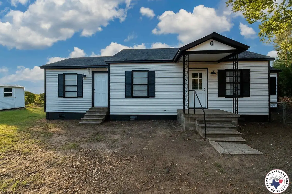 6 Reed Cir, Hooks, TX 75561 - Image #1