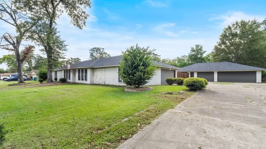 111 Oak, New Boston, TX 75570 - Image #3