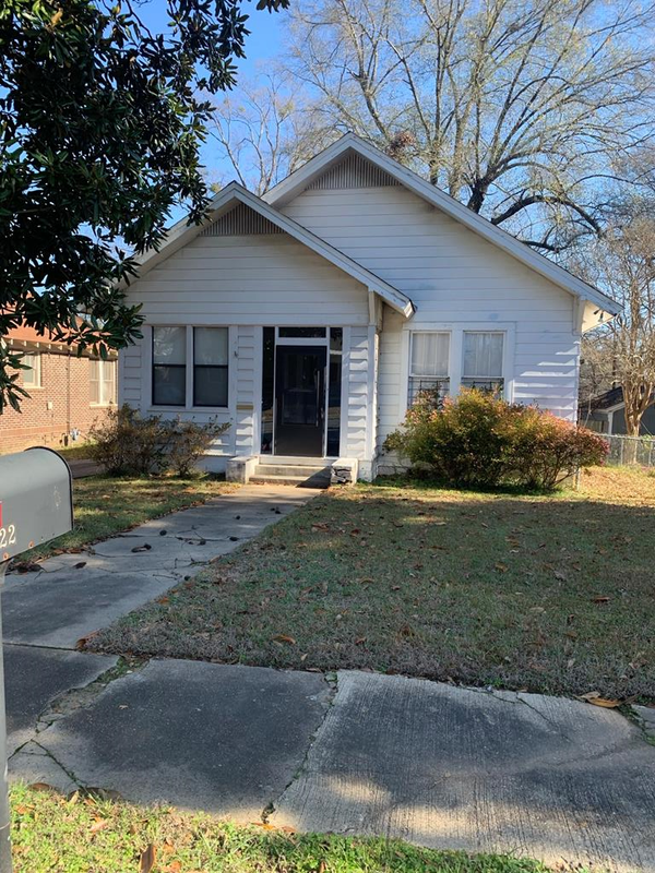 2122 Locust St, Texarkana, AR 71854