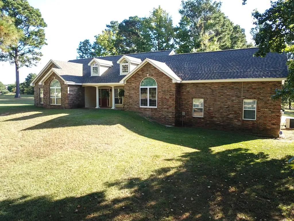 781 Beaver Lake Drive, Texarkana, TX 75501 - Image #1