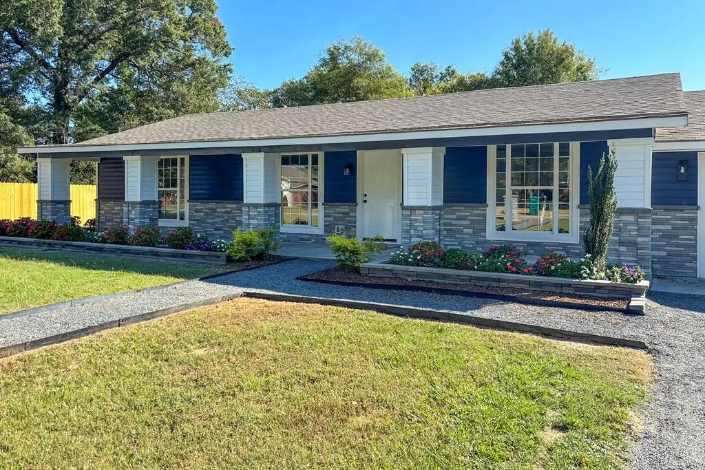 318 Blocker, Nash, TX 75569 - Image #1