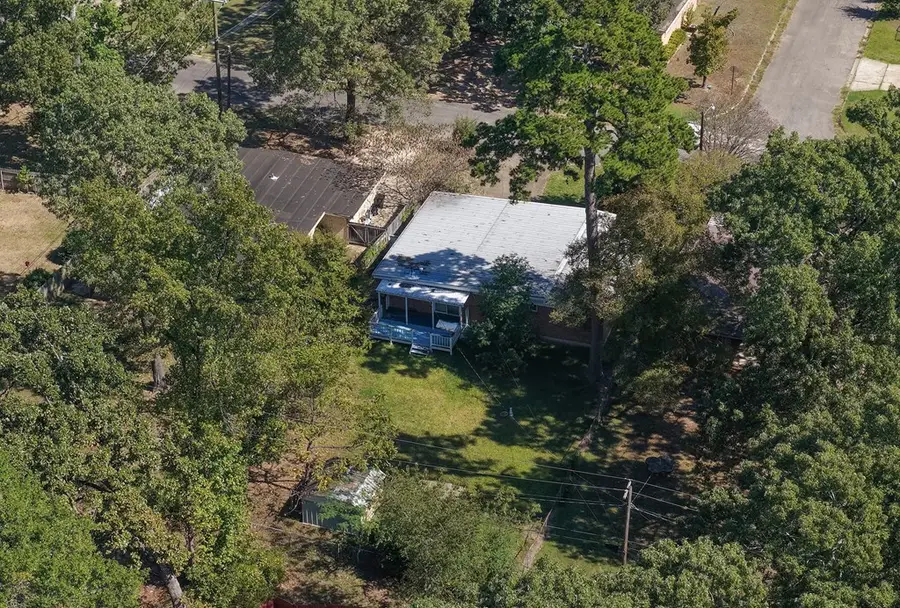 400 Esther St, Wake Village, TX 75501 - Image #3