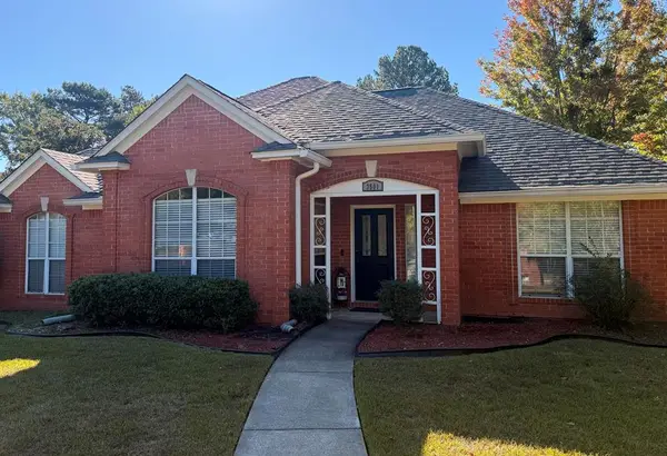 3501 Clear Creek Cir, Texarkana, TX 75503