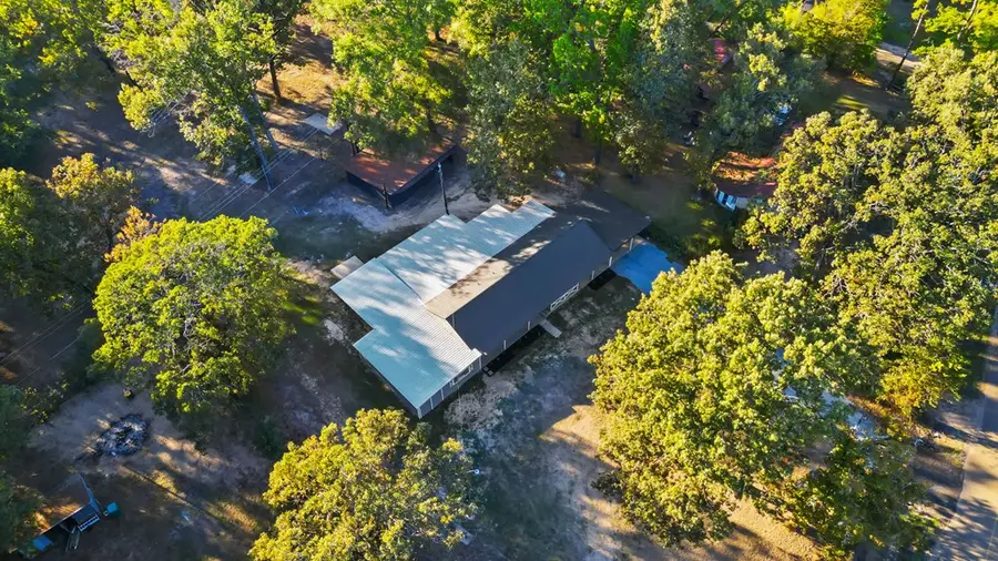 384 Lake Breeze Dr, Texarkana, TX 75501 - Image #3