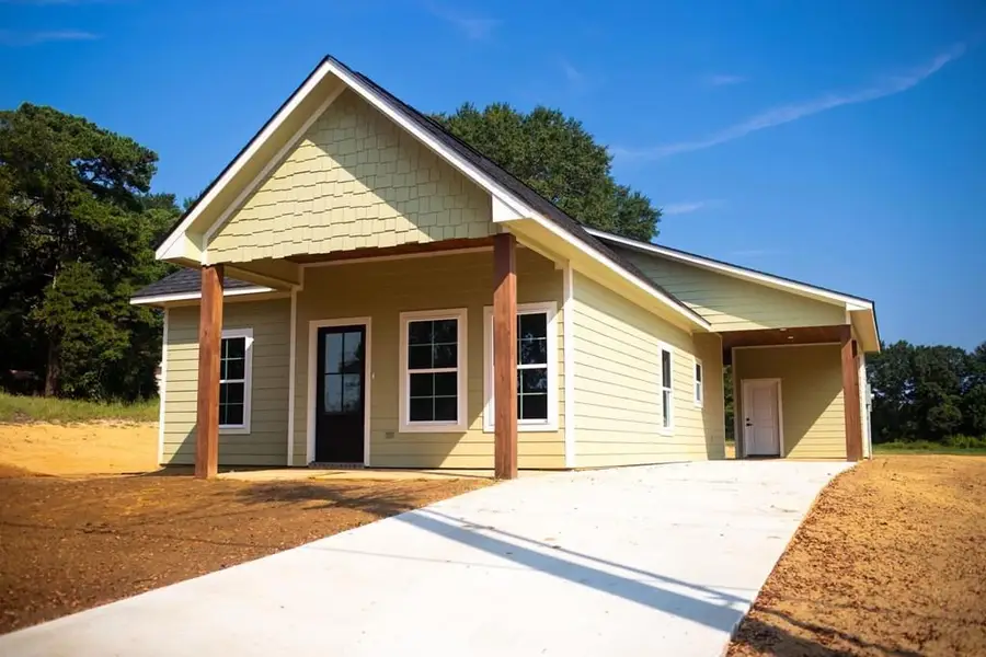 605 Baker St, Atlanta, TX 75551 - Image #2